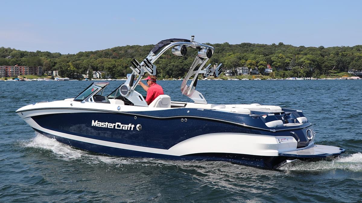 3D rigid decal for mastercraft watercraft